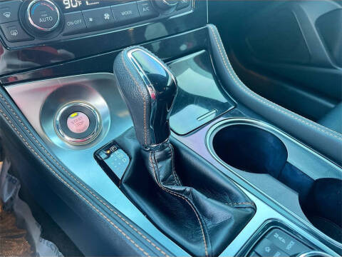 2022 Nissan Maxima 3.5 SR