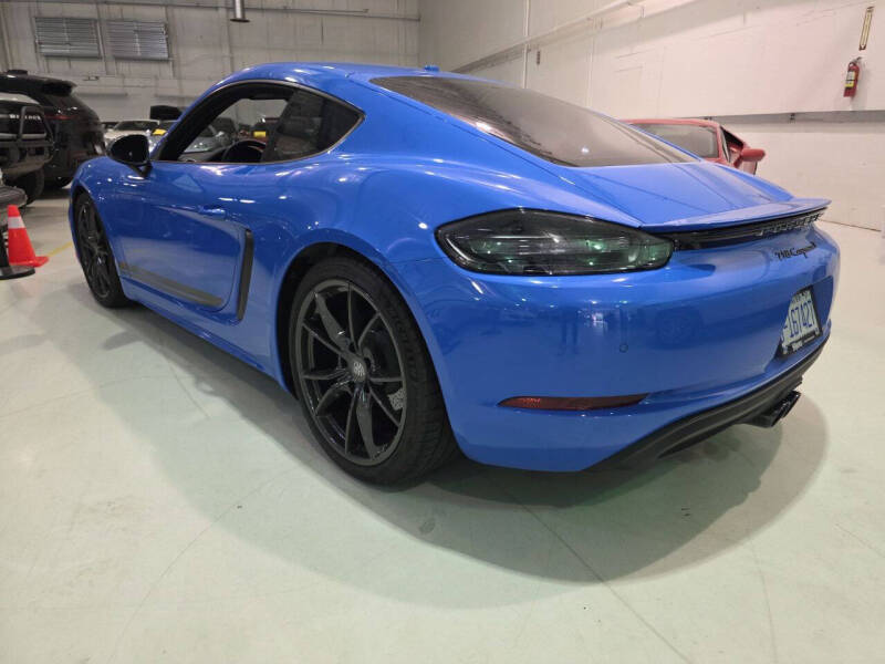 2023 Porsche 718 Cayman T