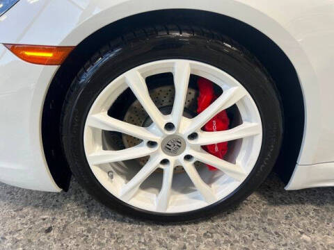 2023 Porsche 718 Cayman S