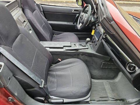 2006 Mazda MX-5 Miata