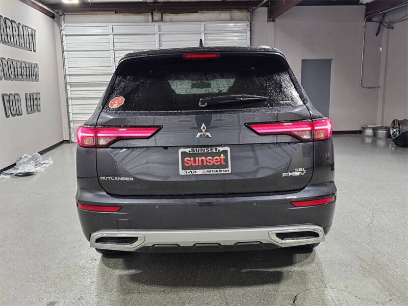 2025 Mitsubishi Outlander PHEV