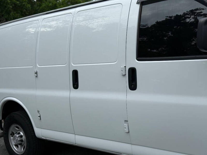 2018 Chevrolet Express 2500