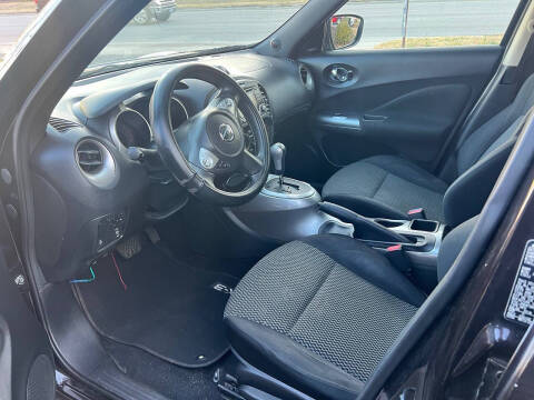 2016 Nissan JUKE S