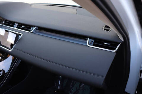 2023 Land Rover Range Rover Evoque P250 SE