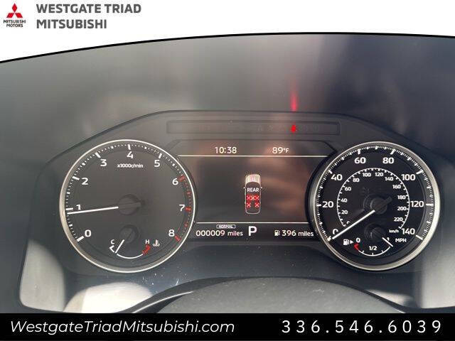 2025 Mitsubishi Outlander SE