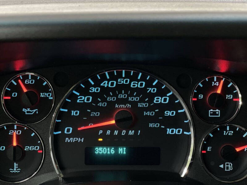 2022 Chevrolet Express 2500