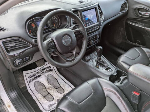 2022 Jeep Cherokee Trailhawk