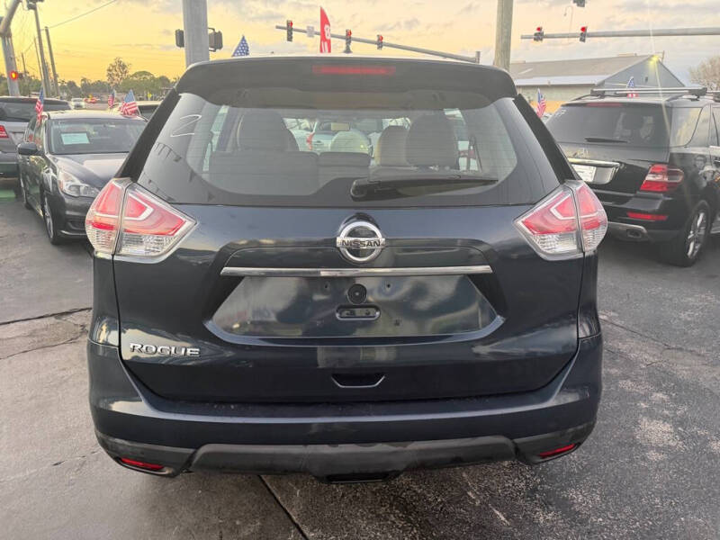 2016 Nissan Rogue S