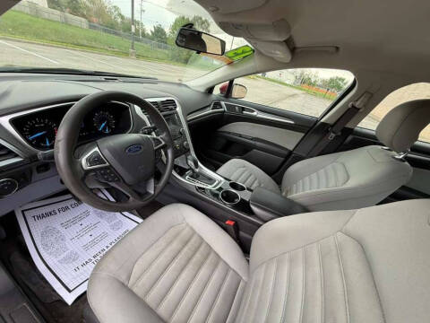 2013 Ford Fusion S