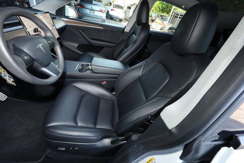 2023 Tesla Model Y Performance