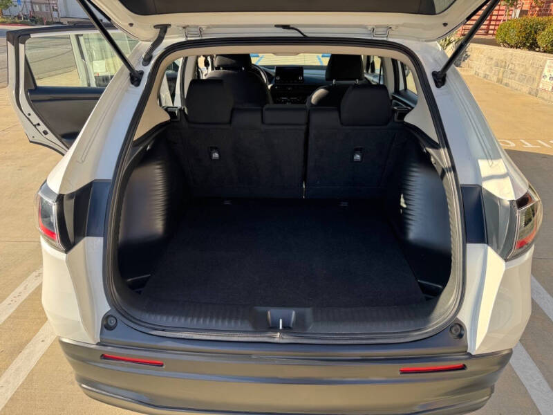 2023 Honda HR-V LX