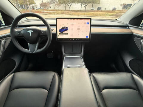 2024 Tesla Model Y Long Range