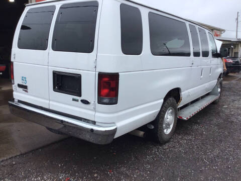 2013 Ford E-Series E-350 SD XL