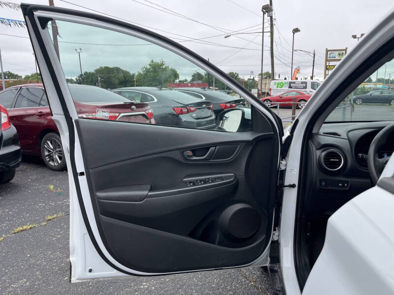 2021 Hyundai Kona SE