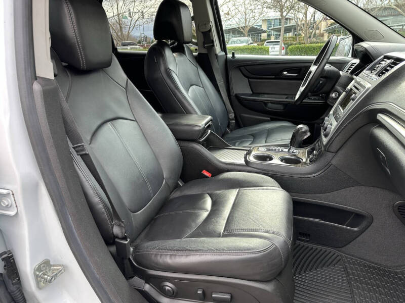 2016 GMC Acadia SLT-1