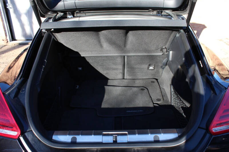 2015 Porsche Panamera 4