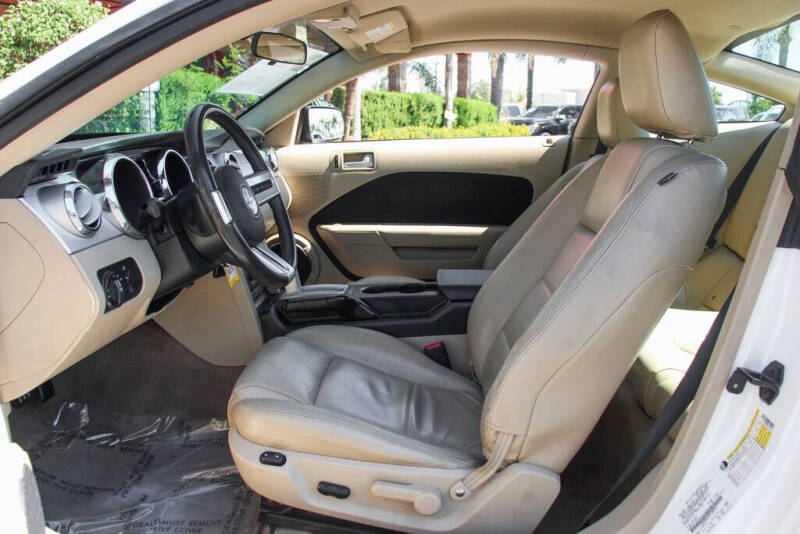 2006 Ford Mustang V6 Premium