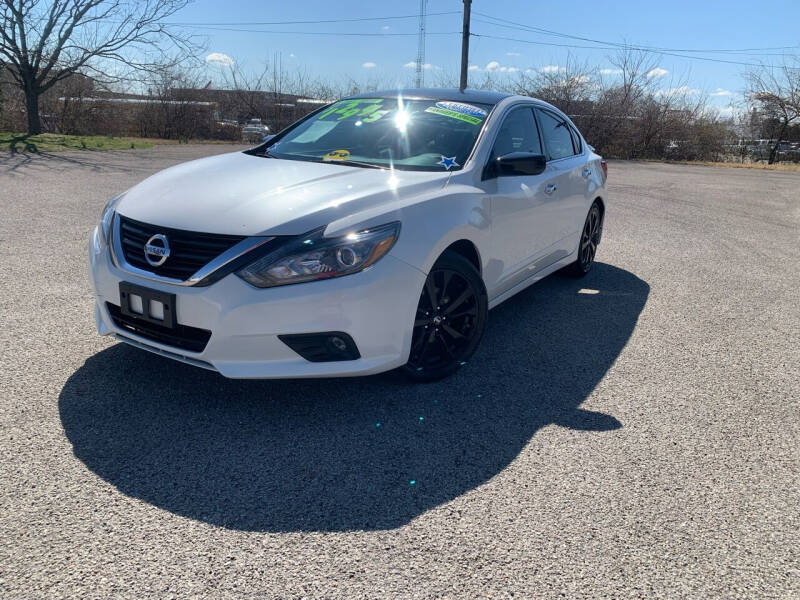 2017 Nissan Altima for sale at Craven Cars in Louisville KY