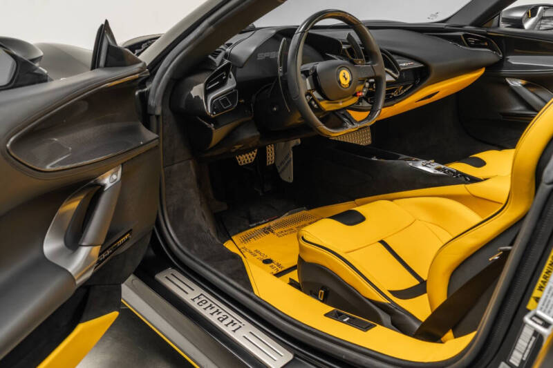 2024 Ferrari SF90 Spider
