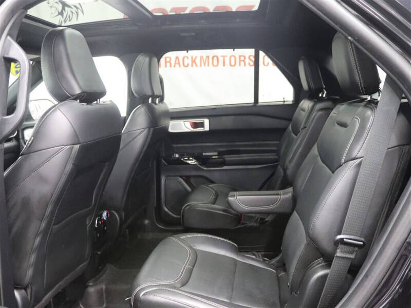 2022 Ford Explorer ST