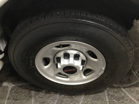 2023 GMC Savana 2500