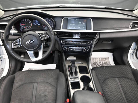 2020 Kia Optima LX