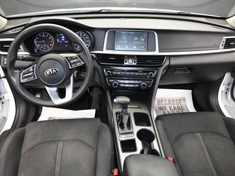2020 Kia Optima LX