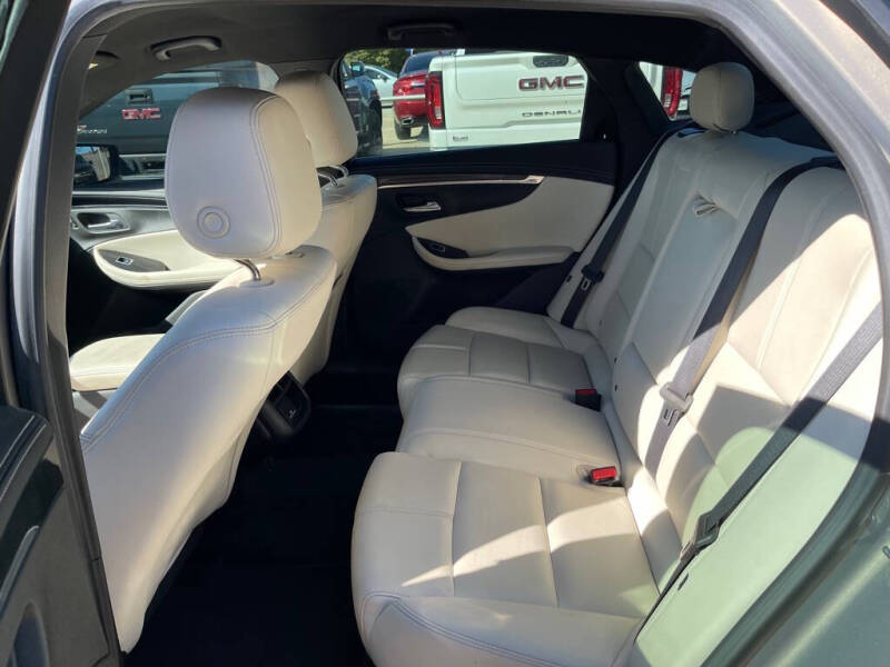 2018 Chevrolet Impala LT