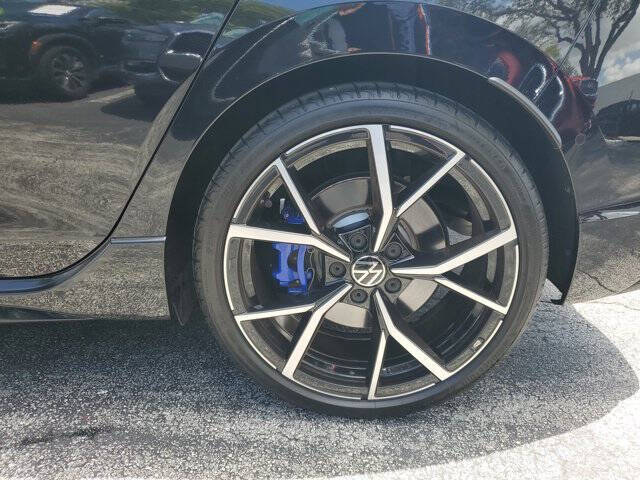 2023 Volkswagen Golf R 4Motion