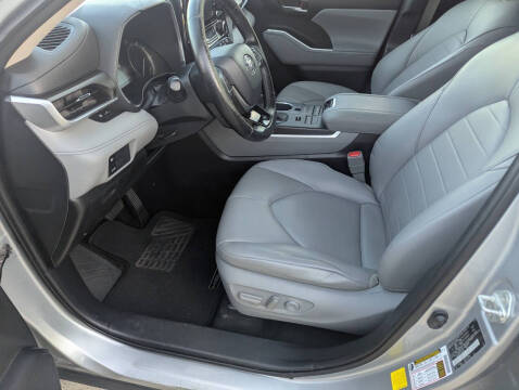 2020 Toyota Highlander XLE