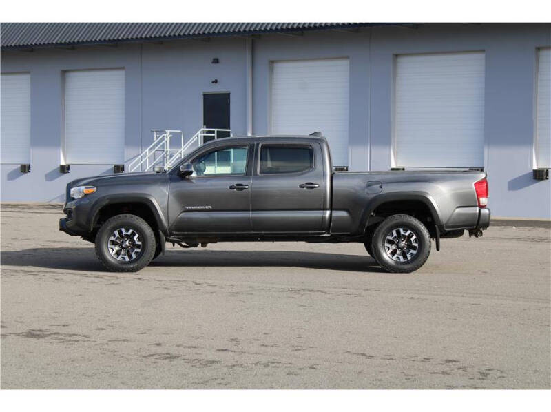 2017 Toyota Tacoma