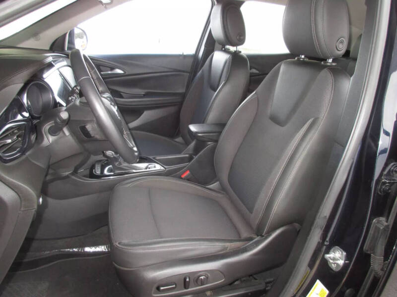 2020 Buick Encore GX Select