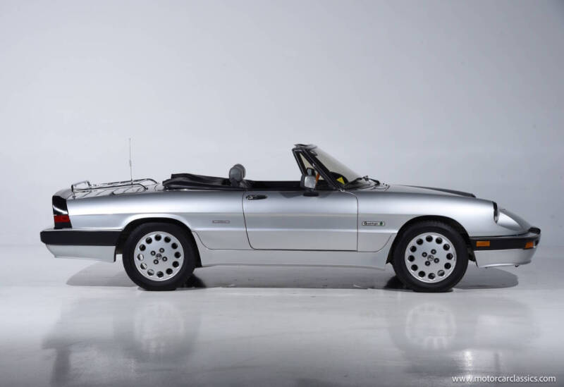 1987 Alfa Romeo Spider Quadrifoglio