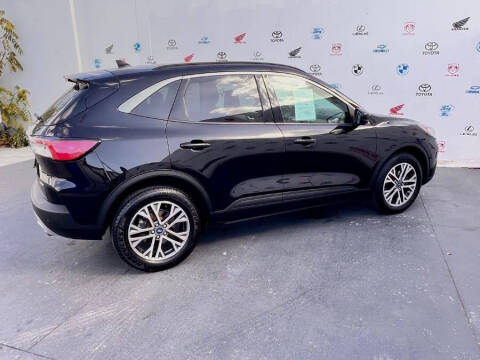 2021 Ford Escape SEL