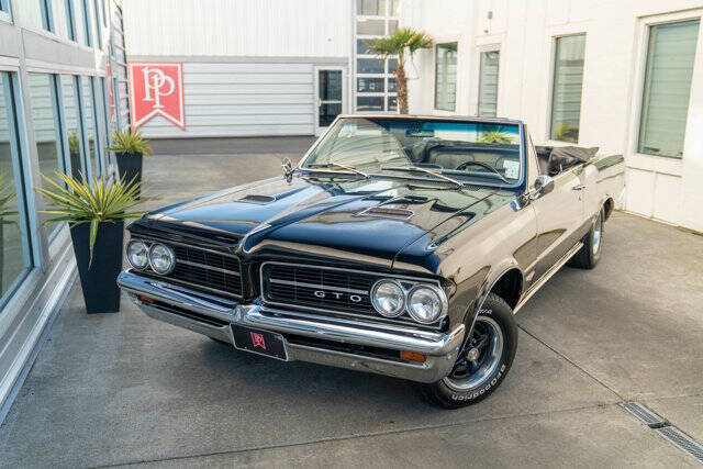 1964 Pontiac Le Mans 3