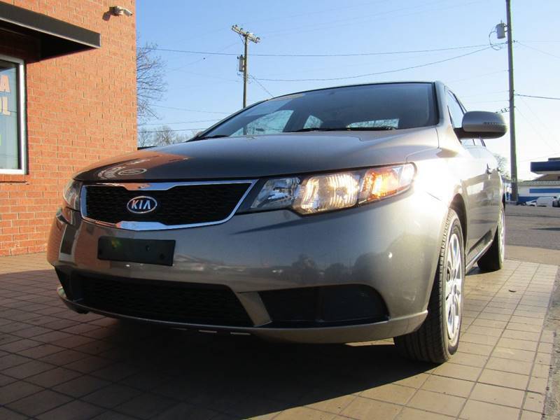 2013 Kia Forte for sale at A & A IMPORTS OF TN in Madison TN