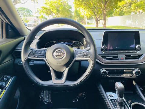 2023 Nissan Altima 2.5 SV