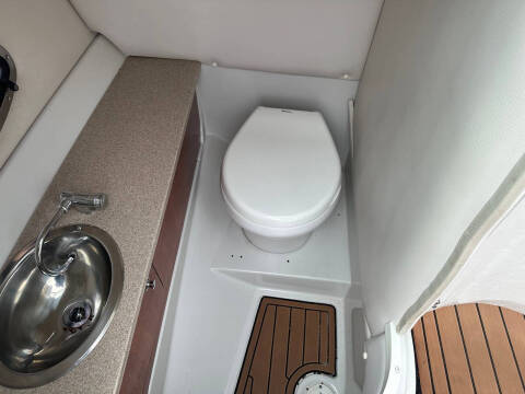 2013 Crownline E260 XS