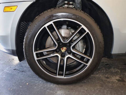 2021 Porsche Macan S