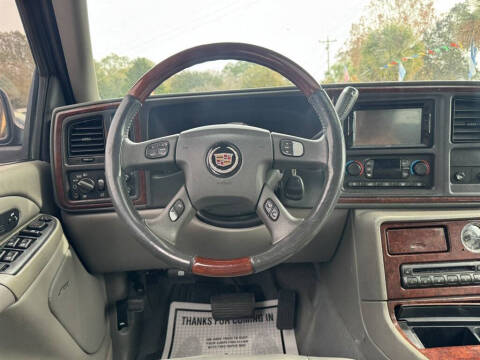 2005 Cadillac Escalade
