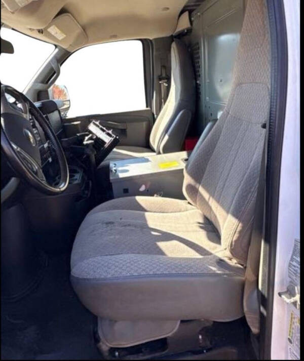 2016 Chevrolet Express 2500