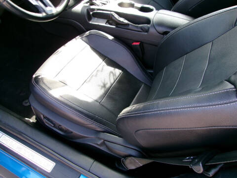 2020 Ford Mustang EcoBoost Premium