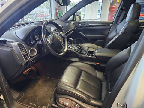 2014 Porsche Cayenne