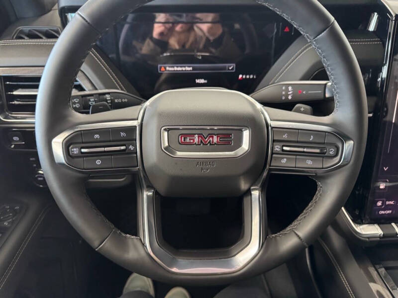 2025 GMC Yukon XL Elevation