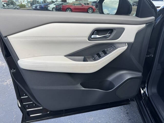 2024 Nissan Rogue SL