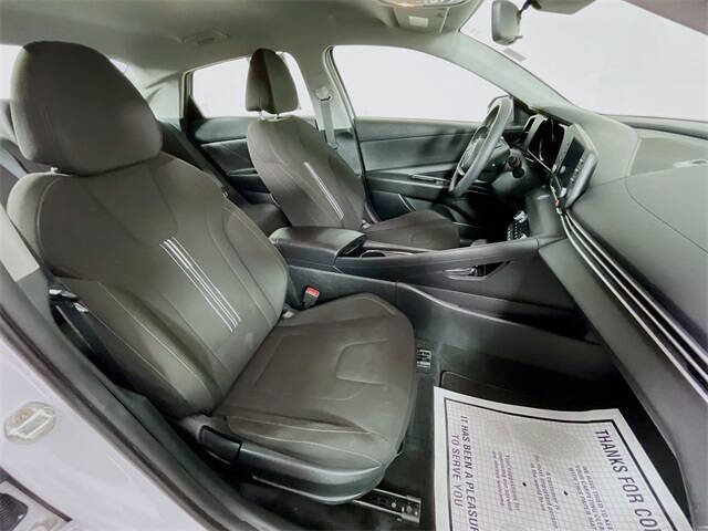 2023 Hyundai Elantra Hybrid Blue