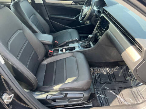 2021 Volkswagen Passat SE