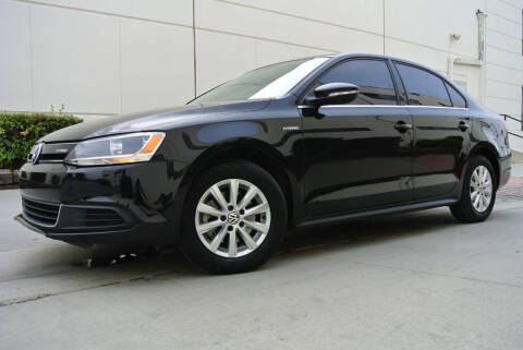 2013 Volkswagen Jetta for sale at New City Auto - Retail Inventory in South El Monte CA