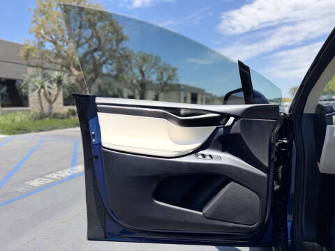 2017 Tesla Model X