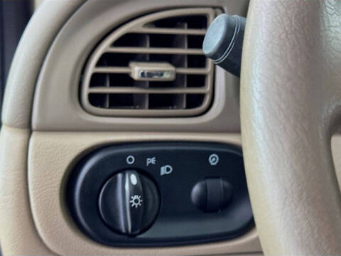 2004 Ford Taurus SES